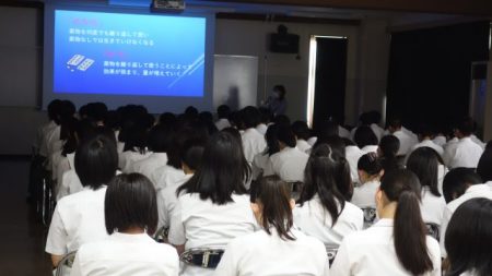 【3学年】薬物乱用防止教室を行いました。